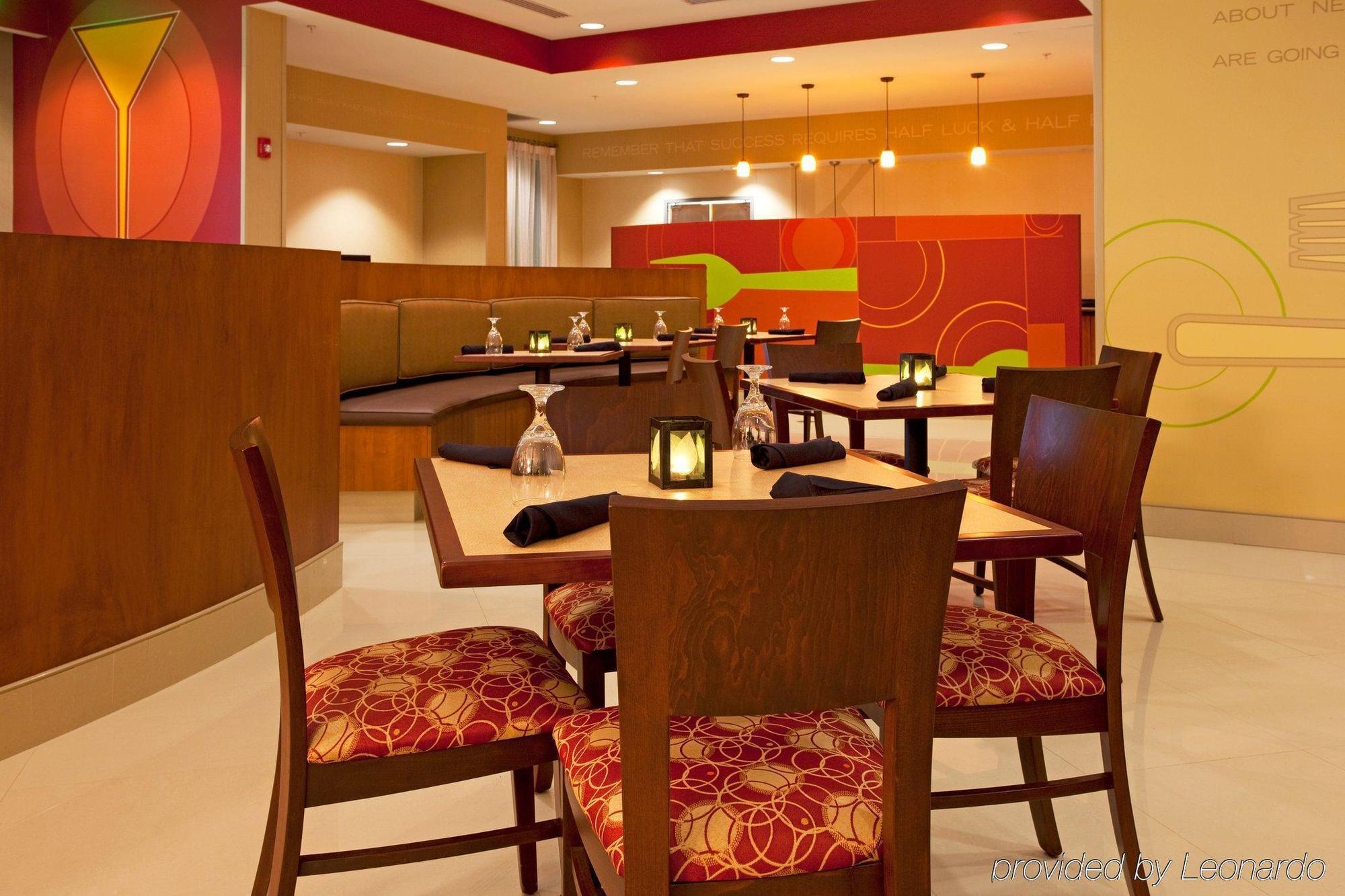 Holiday Inn Jacksonville E 295 Baymeadows By Ihg Restoran fotoğraf